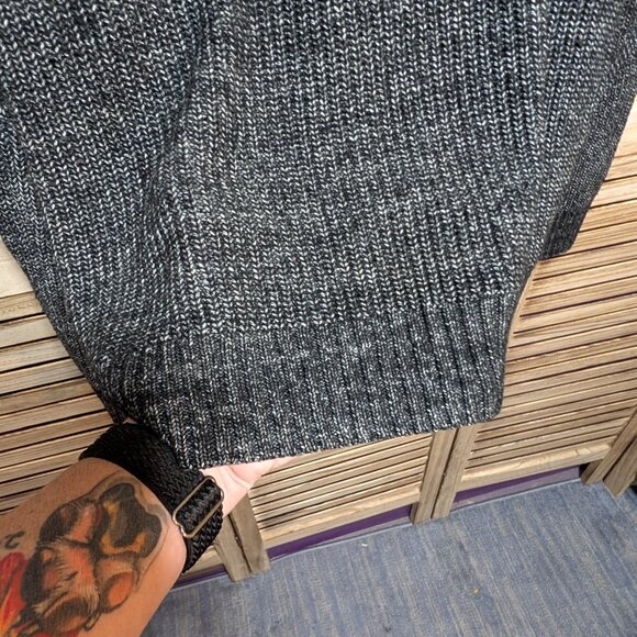 American Eagle Sweater Seriously Soft Gray Knit Size Small - Picture 5 of 10